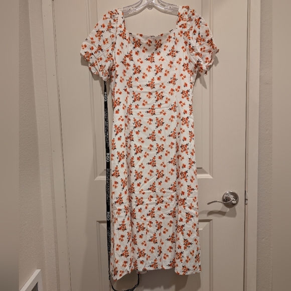 NWT! JNSQ White with Floral print Marianne SUNDRESS size 6 - Picture 4 of 9